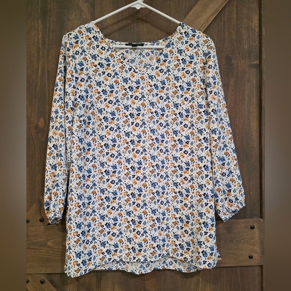 Mario Serrani V-neck 3/4 Sleeve Tunic Size Medium - Picture 1 of 6